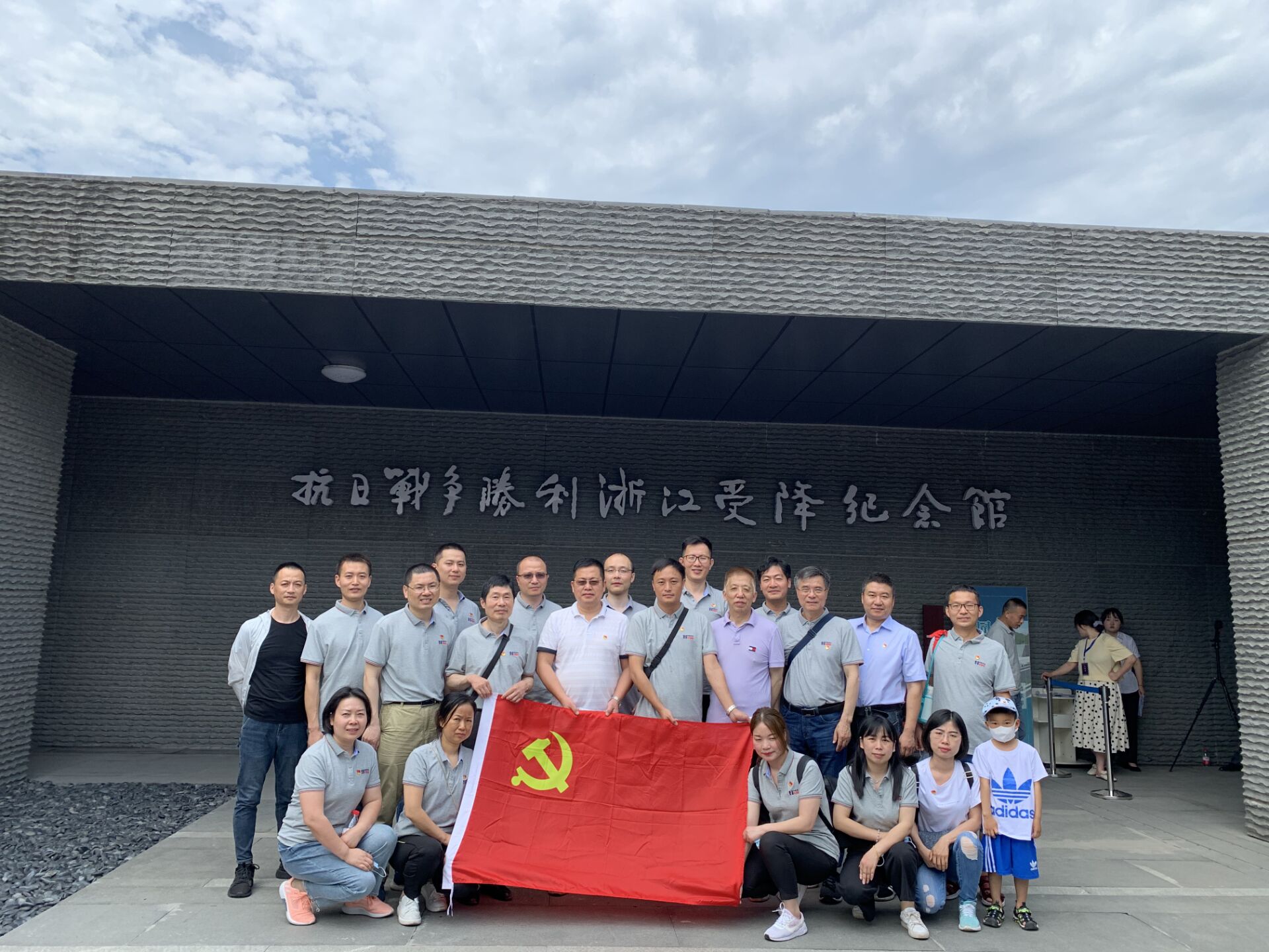 HJC黄金城(中国区)官方网站