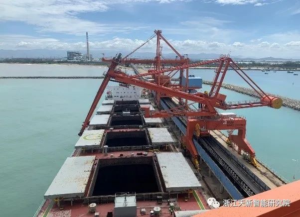 喜报！天新智能研究院螺旋式一连卸船机无人值守项目荣获2021年电力行业手艺类效果一等奖